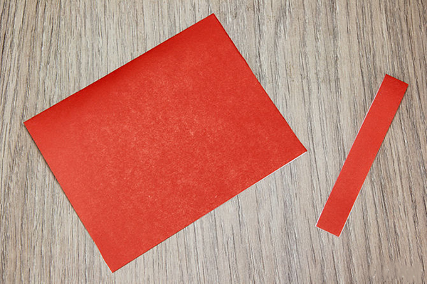 Lam-do-trang-tri-Tet-voi-long-den-handmade-2