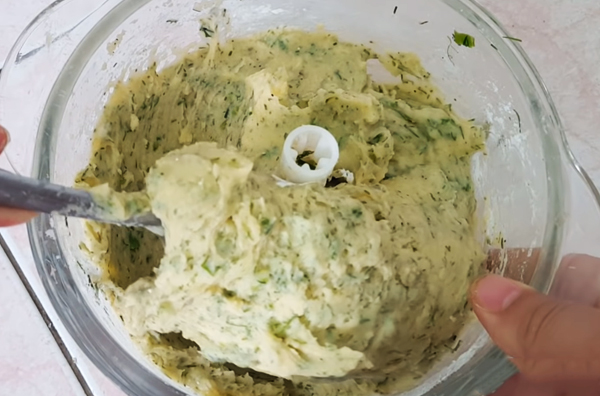 Cách làm chả cá chay từ đậu xanh