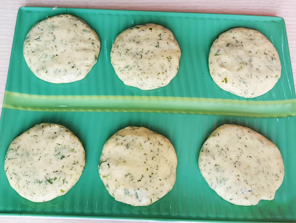 Cách làm chả cá chay từ đậu xanh