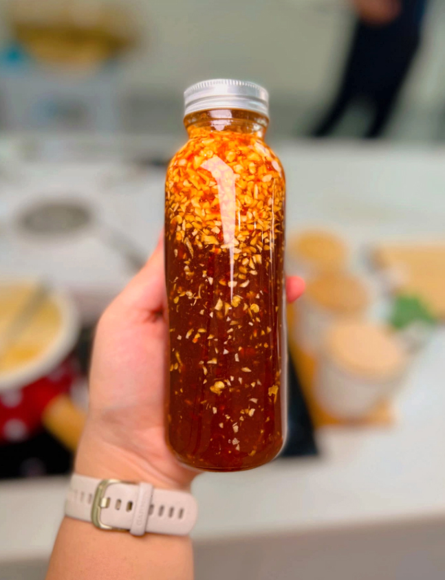 Tết này tha hồ làm đủ món nộm vì đã có công thức sốt trộn nộm cực ngon, nấu 1 lần dùng cả tháng! - Ảnh 3.