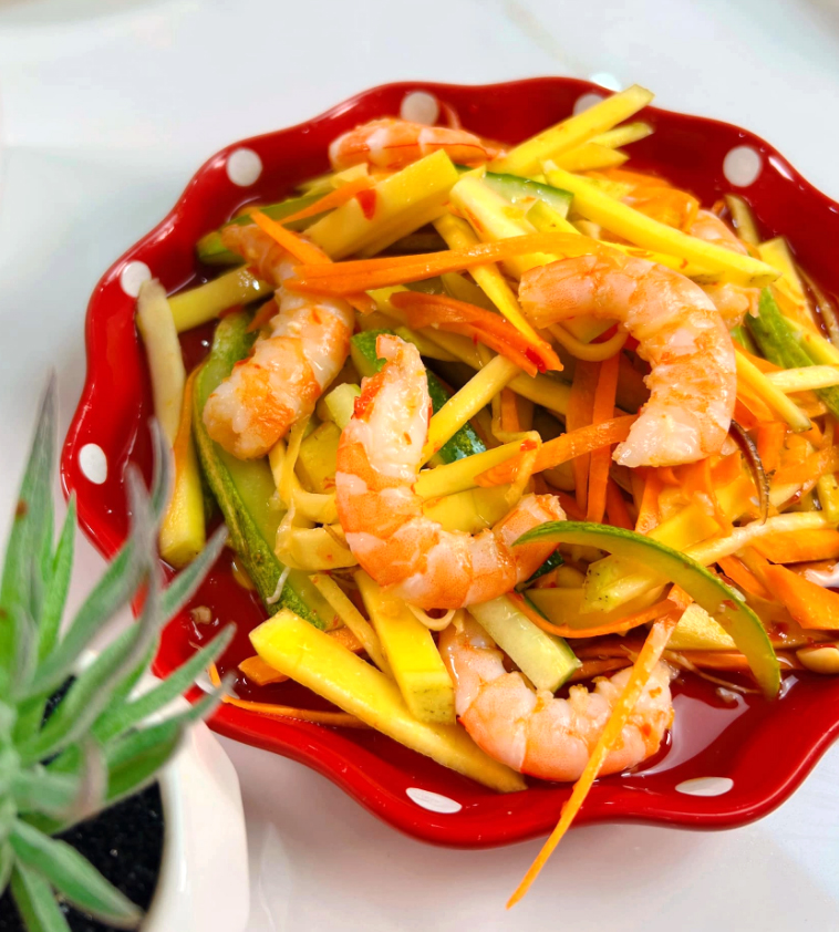 Tết này tha hồ làm đủ món nộm vì đã có công thức sốt trộn nộm cực ngon, nấu 1 lần dùng cả tháng! - Ảnh 7.