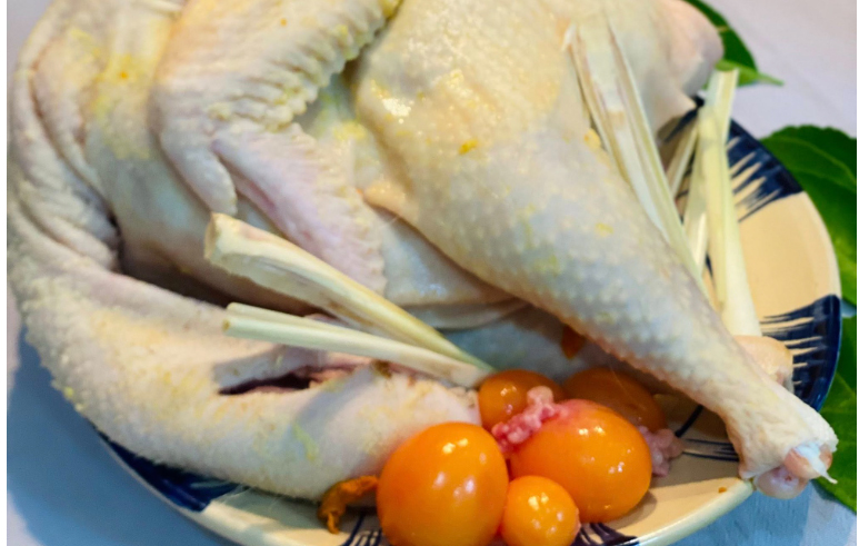 Giải nhiệt ngày Hè cùng món gỏi gà rau má - Ảnh 3. Giải nhiệt ngày Hè cùng món gỏi gà rau má - Ảnh 1.