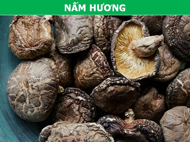 hoc-chuyen-gia-cach-chon-nam-huong-va-moc-nhi-ngay-tet-4