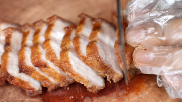 Thịt ba chỉ nướng lắc sả tắc: Hương vị cực lạ, càng ăn càng cuốn - Ảnh 3.