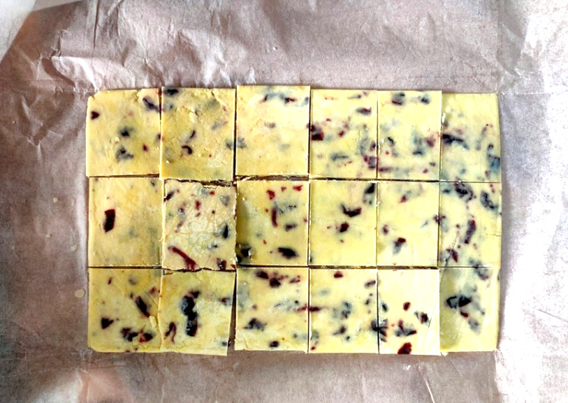 Sữa chua khô tự làm ăn vặt siêu ngon - Ảnh 5.