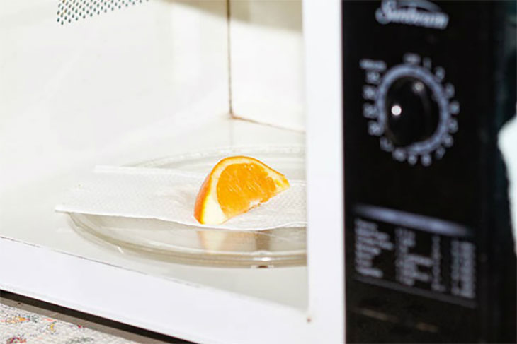 meo-tao-mui-thom-cho-phong-bep-ban-da-biet-chua-3