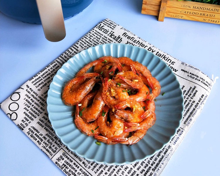 tom-chien-muoi-tieu-thom-phuc-cuc-ngon-voi-noi-chien-khong-dau-6