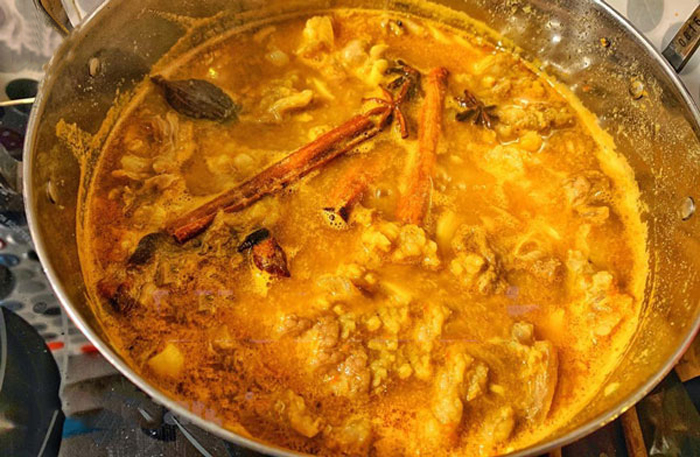 banh-mi-sot-vang-thom-ngon-dung-dieu-5