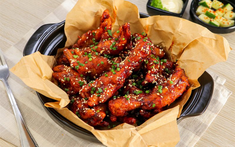 chan-ga-sot-cay-han-quoc-kem-con-tron-rong-bien-3