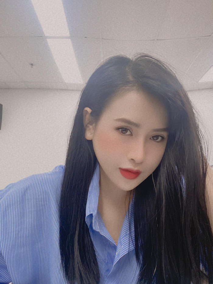 gai-xinh-mang-com-di-lam-chi-khoang-25K