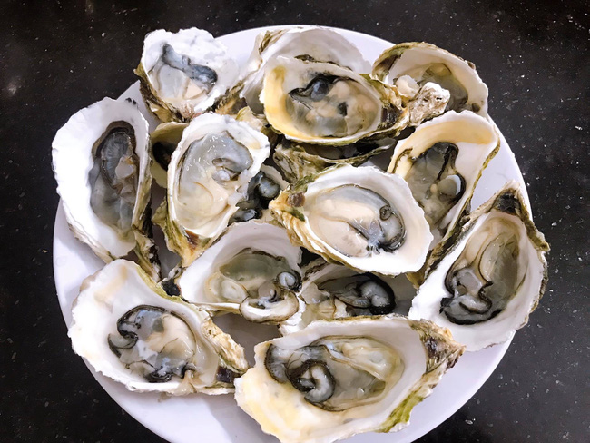 hau-nuong-mo-hanh-ngon-bang-noi-chien-khong-dau-1