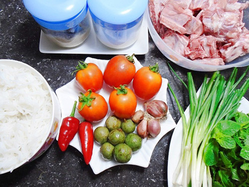 canh-suon-nau-sau-cho-mua-he