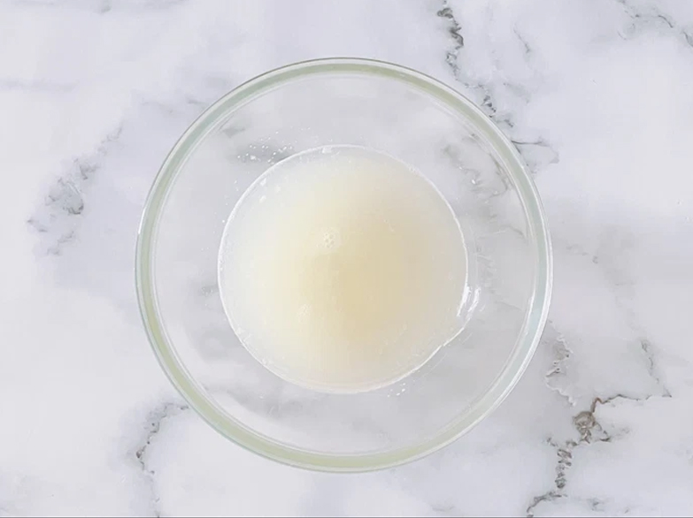 Mách bạn loại sốt này trộn salad siêu ngon mà chấm bánh mì cũng &quot;đỉnh của chóp&quot; - làm chưa tới 15 phút là xong! - Ảnh 3.