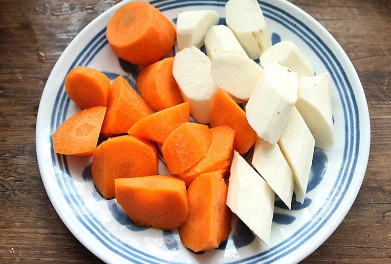 Nhà có F0 hoặc cựu F0, chị em nhớ thường xuyên nấu món canh này để bồi bổ cơ thể, mau khỏi bệnh nhé! - Ảnh 5.