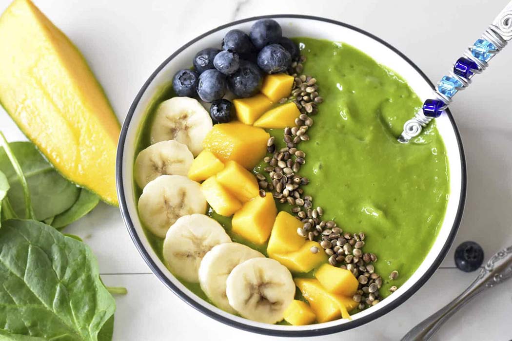 Green-Smoothie-bowl