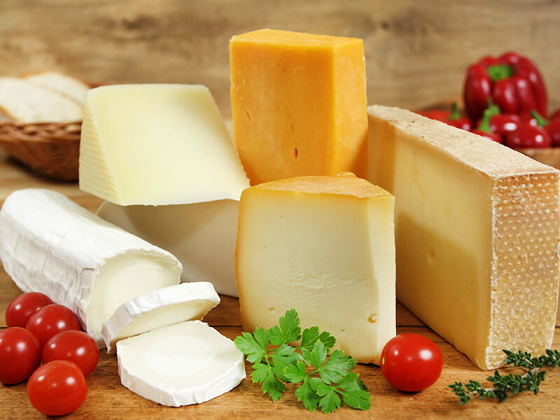 6 tác dụng của phô mai và một số lưu ý về sức khỏe cần biết - Ảnh 3.