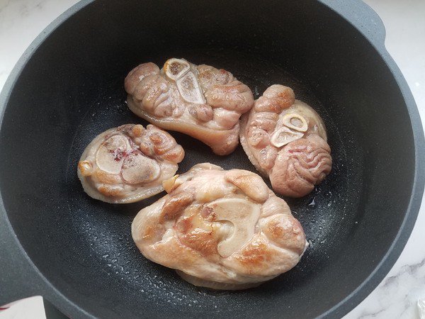 thit-chan-gio-ham-chao-kem-mang-tay-doi-mon-cuoi-tuan-4