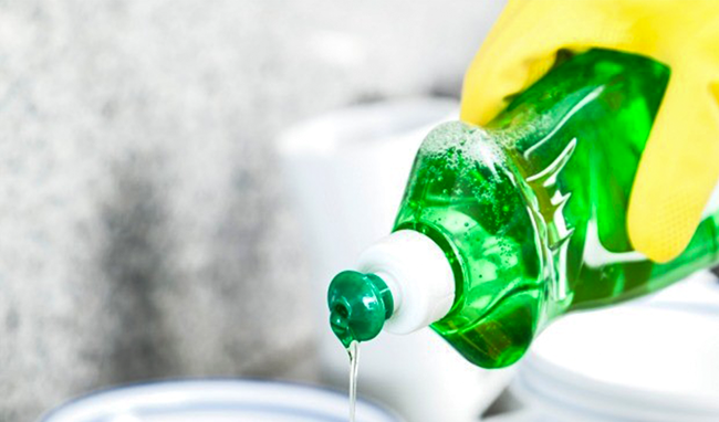 Nước rửa chén không rõ nguồn gốc