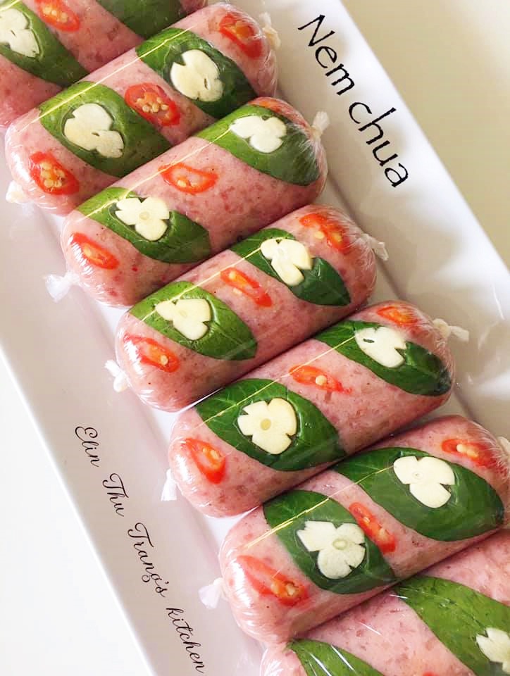 hoc cach lam nem chua tu 2 loai thit tuyet ngon cua me dam, chi 3 ngay la an duoc - 4