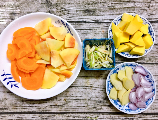 Tai heo xốt Thái - Ảnh 3.