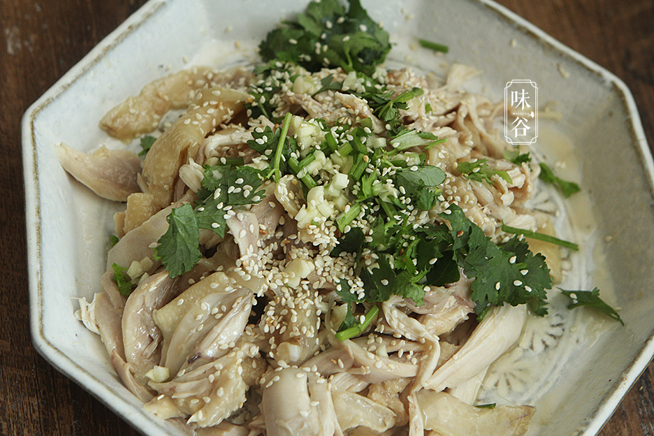 Muốn làm gà xé chua ngọt ngon, luộc gà nhất định phải biết mẹo vặt này - 6