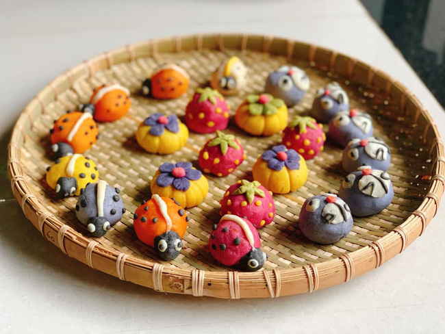 9x gây bão cộng đồng bếp với chia sẻ cách làm bánh Trung thu hiện đại từ những sắc màu tự nhiên của cỏ cây hoa lá - Ảnh 10.