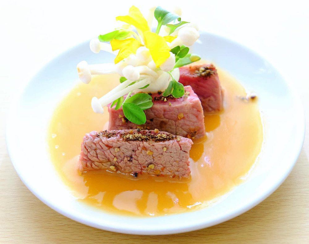 Chàng trai 10 hoa tay, nấu ăn như vẽ tranh, 6 năm tự nấu ăn, ăn một mình - 17