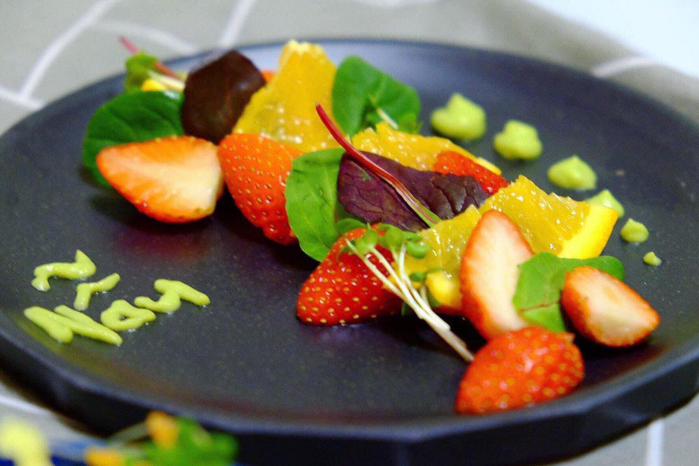 Chàng trai 10 hoa tay, nấu ăn như vẽ tranh, 6 năm tự nấu ăn, ăn một mình - 16