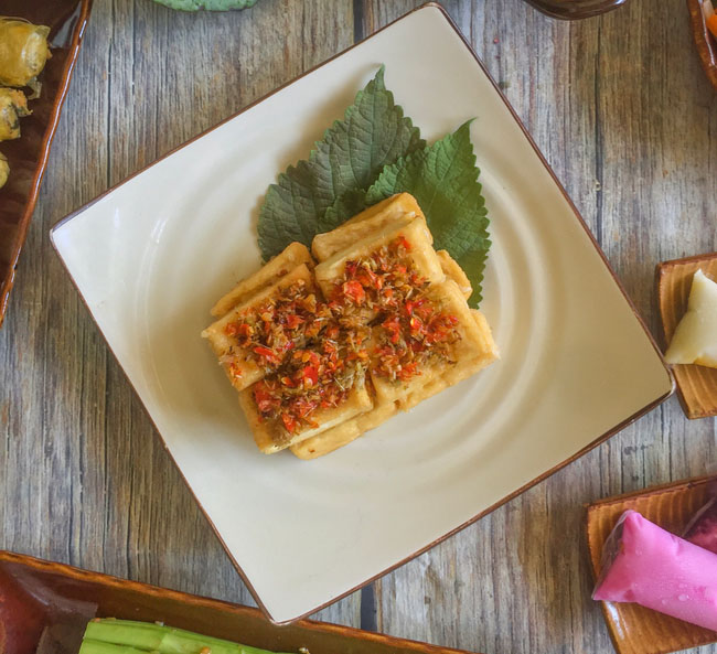 Tháng Vu Lan sắp về, mẹ đảm Sài Gòn chia sẻ mâm cơm chay 9 món đẳng cấp nhà hàng, chỉ nhìn thôi đã thấy quá hấp dẫn! - Ảnh 4.