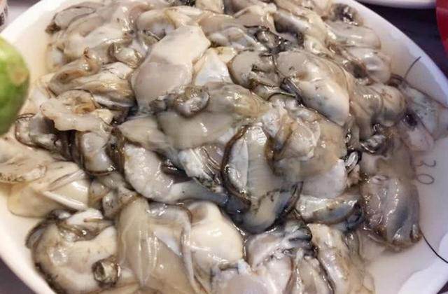 mua hau, chon nhung con co dac diem nay dam bao tuoi ngon, nhieu thit an da mieng - 4