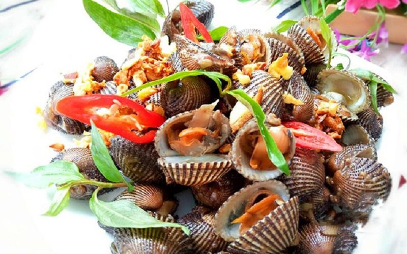 Tẩm bổ cho chồng bằng loại hải sản ngon rẻ - dễ làm này, đảm bảo  hai bạn lúc nào cũng như vợ chồng son, thậm chí chị em còn phải &quot;quỳ lạy xin tha&quot; - Ảnh 2.