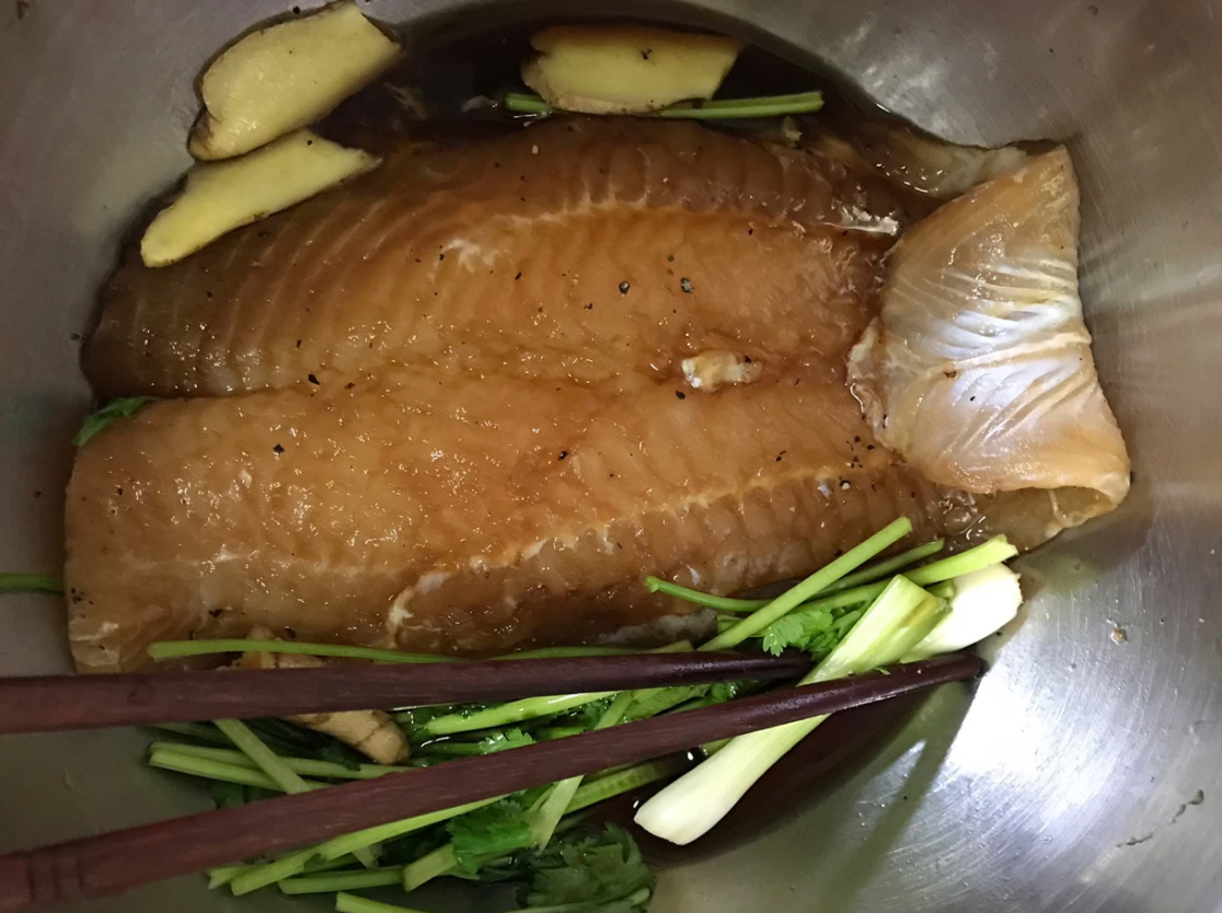 Cá chiên mà làm thế này thì ngon xuất sắc mà thơm nức không tanh! - Ảnh 2.