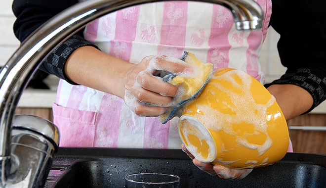 cách rửa bát của người nhật