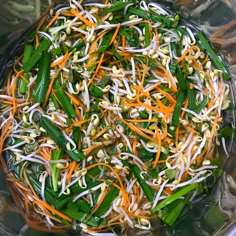 Bật mí công thức làm dưa muối đang &#34;gây bão&#34; mạng xã hội - 6