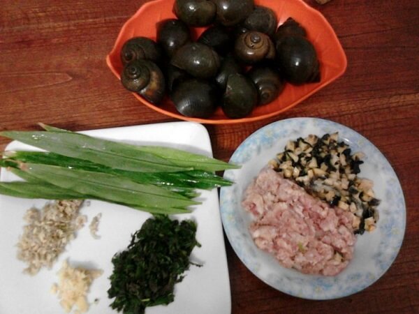 Ốc bươu nhồi nhịt 1