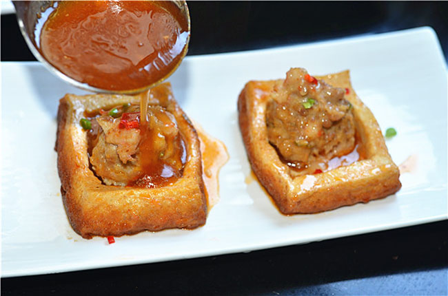 Đậu nhồi thịt