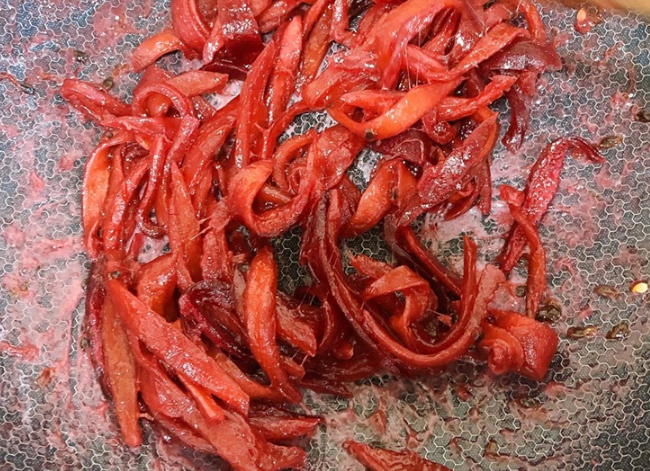 Tết này thử làm mứt vỏ chanh leo chua ngọt lạ miệng, ai thử cũng khen tấm tắc! - Ảnh 6.