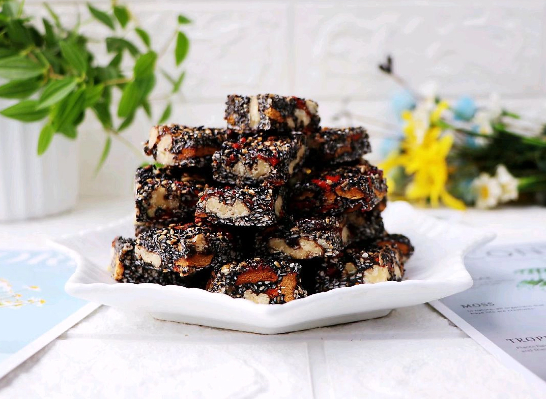 Cách làm kẹo mè táo đỏ cho ngày Tết đơn giản mà ngon afamily