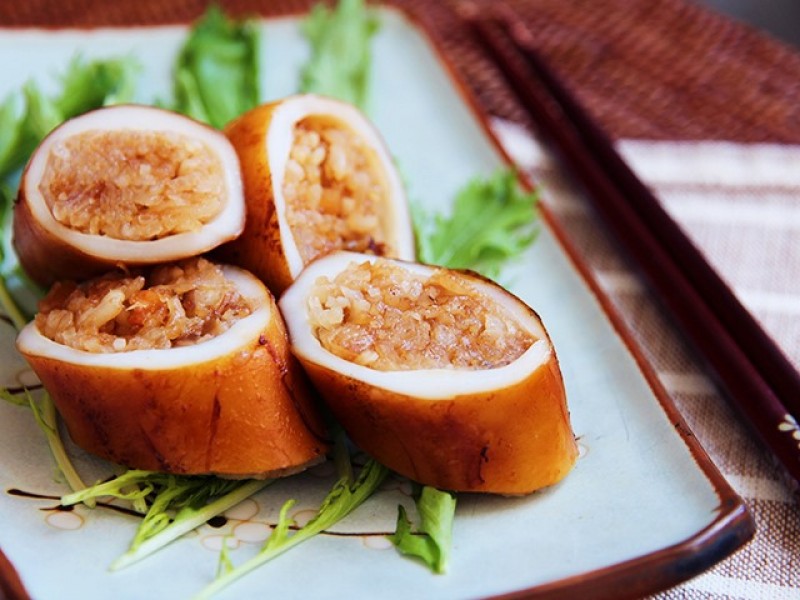 mực nhồi cơm chiên