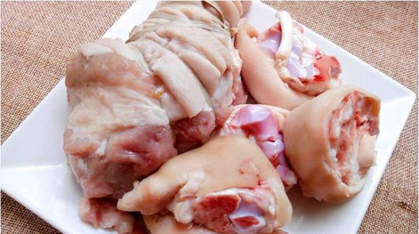 bún móng giò béo ngậy