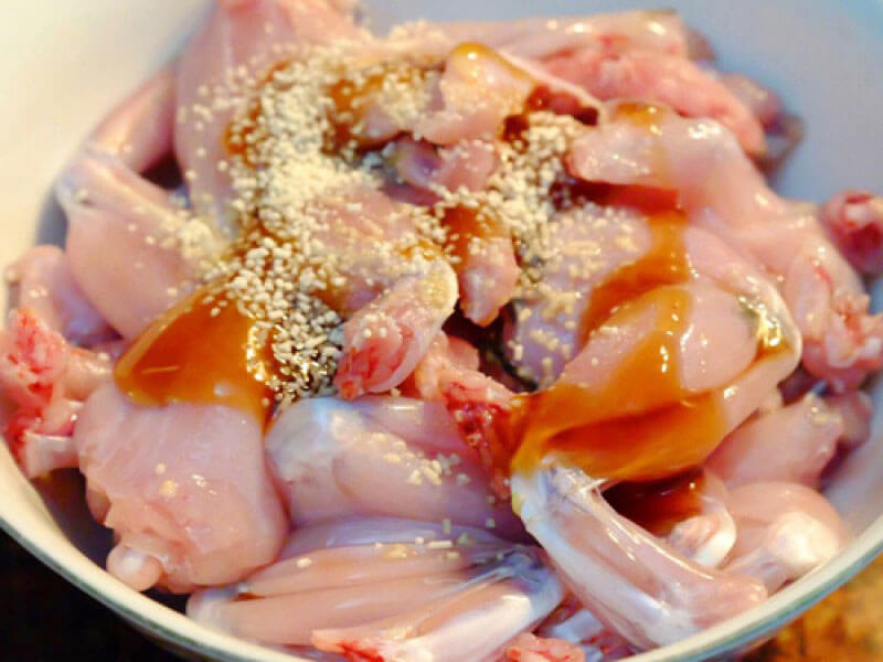 ếch tẩm bột chiên giòn