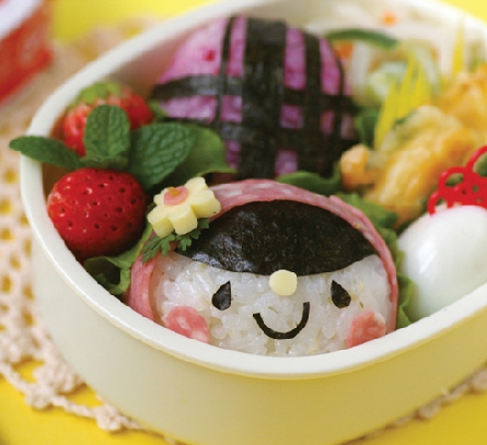 làm cơm hộp bento cho trẻ biếng ăn