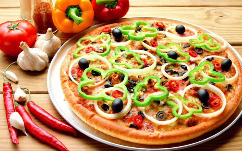 pizza chay từ rau củ quả