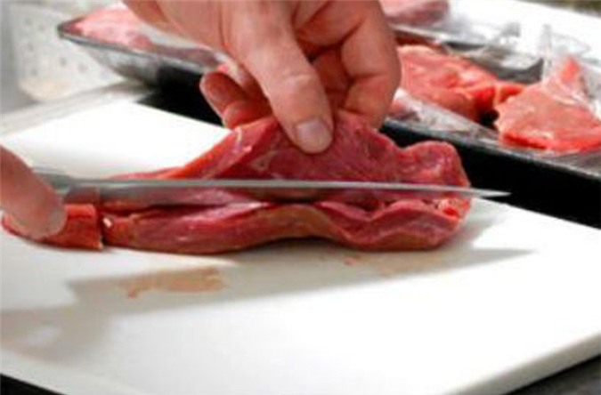 Làm bò khô xé sợi lai rai cuối tuần