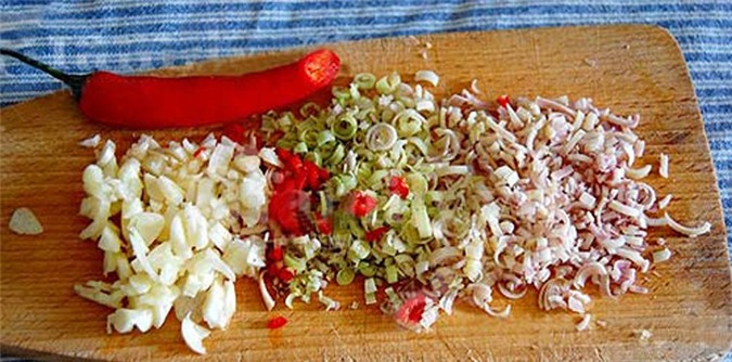 Làm bò khô xé sợi