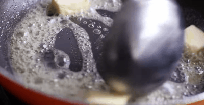 Tôm rang muối xưa rồi, giờ phải là tôm rang ngũ cốc mới thơm - Ảnh 6.