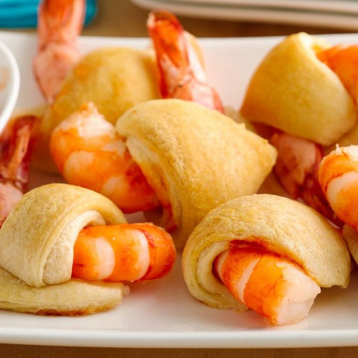 cách làm bánh tôm cuộn sừng trâu bằng nồi chiên không dầu