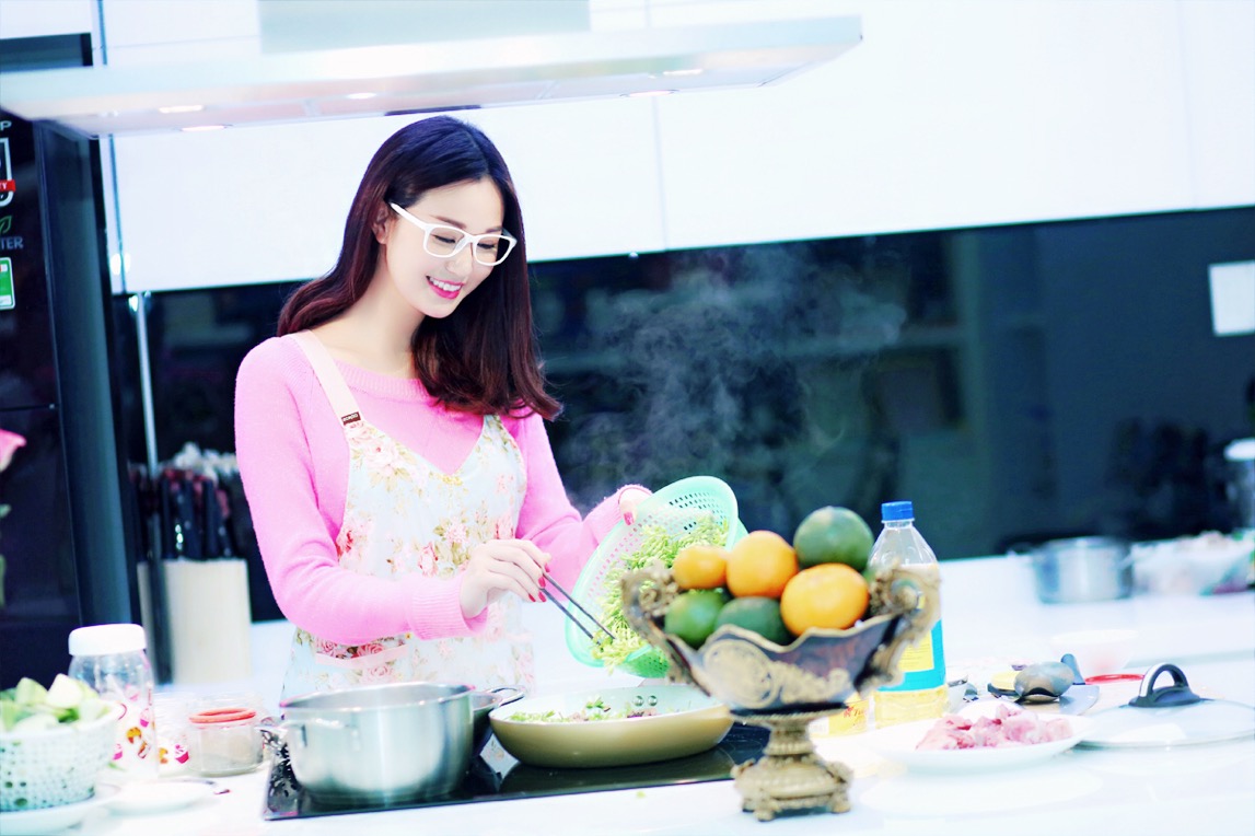 Bỏ túi ngay 5 mẹo khử mùi nhà bếp đón Tết thơm tho.