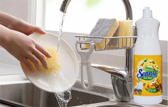 Nước rửa chén Senny hương quế - An toàn kể cả cho chén đĩa trẻ em