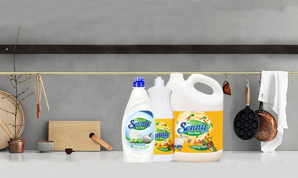 Nước rửa chén Senny thiên nhiên, khử sạch 5 mùi tanh khó chịu.